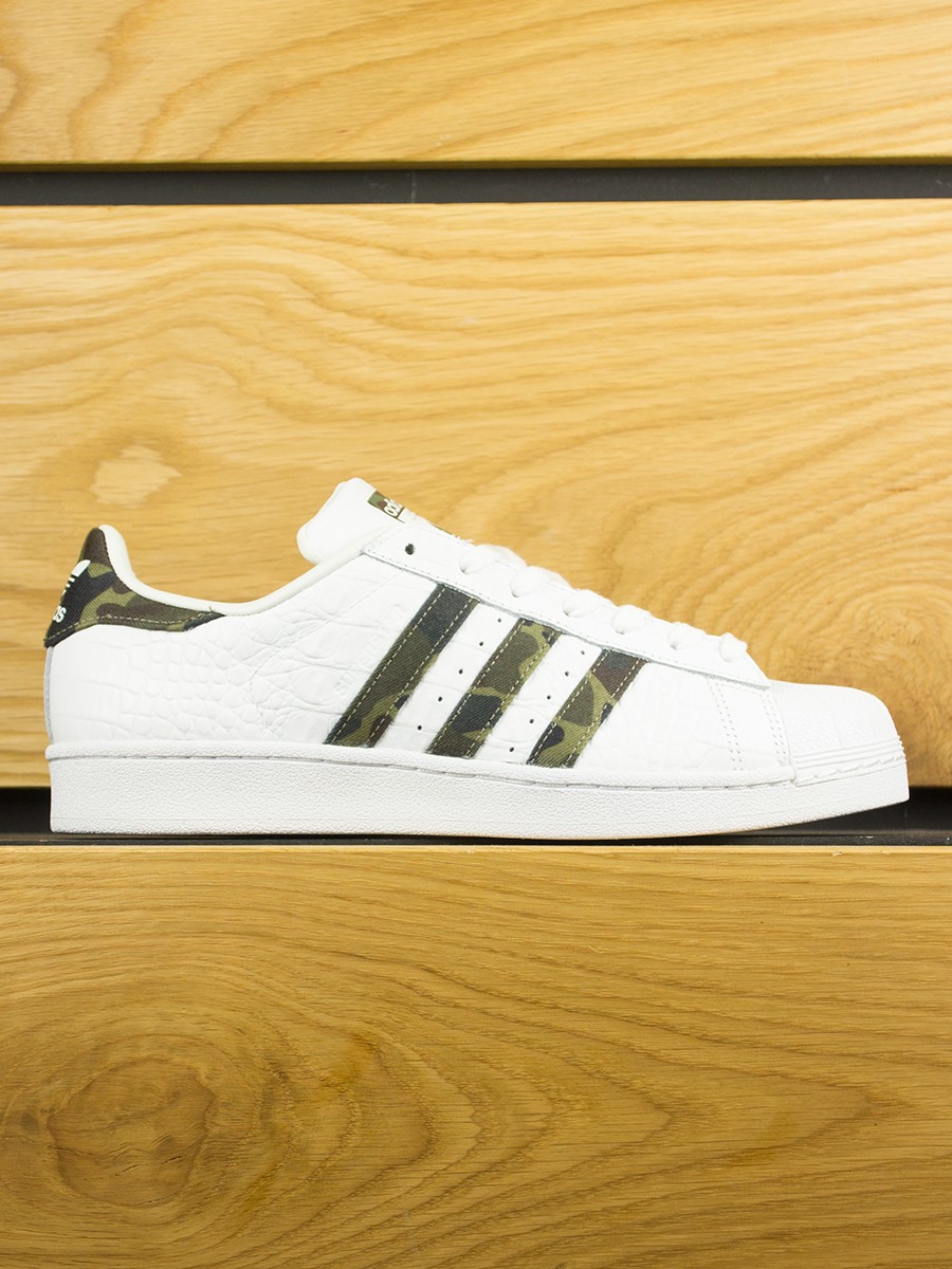 Cheap Adidas superstar black and white shoes